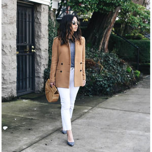 Madewell Cali Demi-Boot Jeans in Pure White: Raw-Hem Edition-27